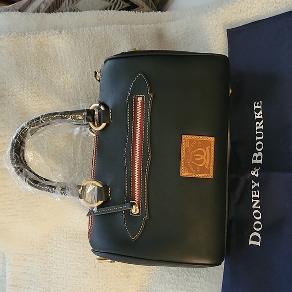 Dooney & Bourke Western smooth leather Olivia Satchel handbag. - Picture 6 of 16